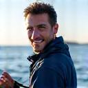Retrato de Javier Torres, guía de pesca y experto en tecnología marina